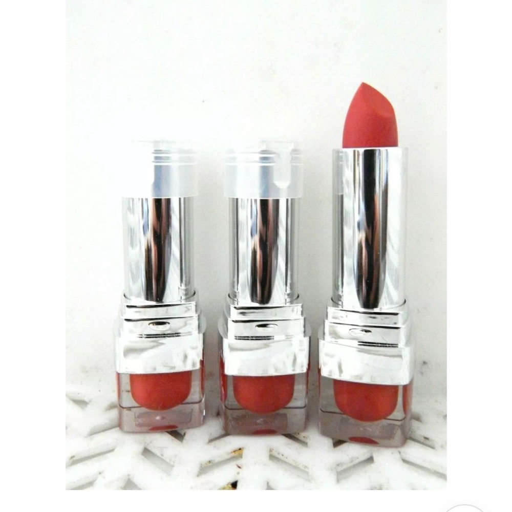🆕Fusion Beauty Lip Fusion Plump & Shine Lipstick shade Corset